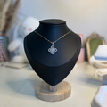 Clover grace necklace