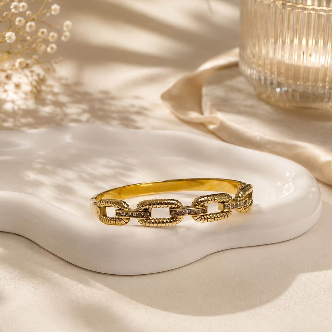 Elara Link Bangle