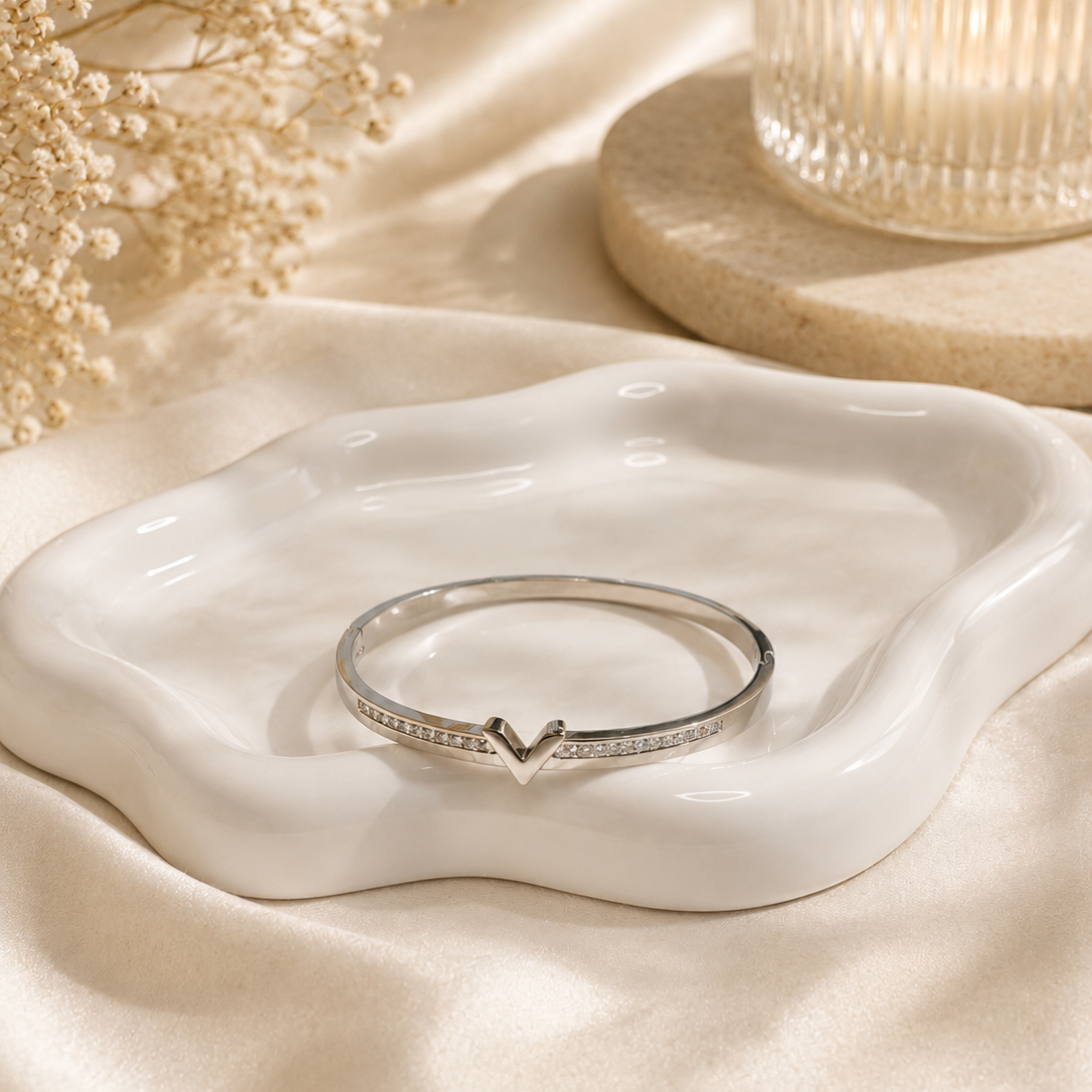 Everly V Bangle