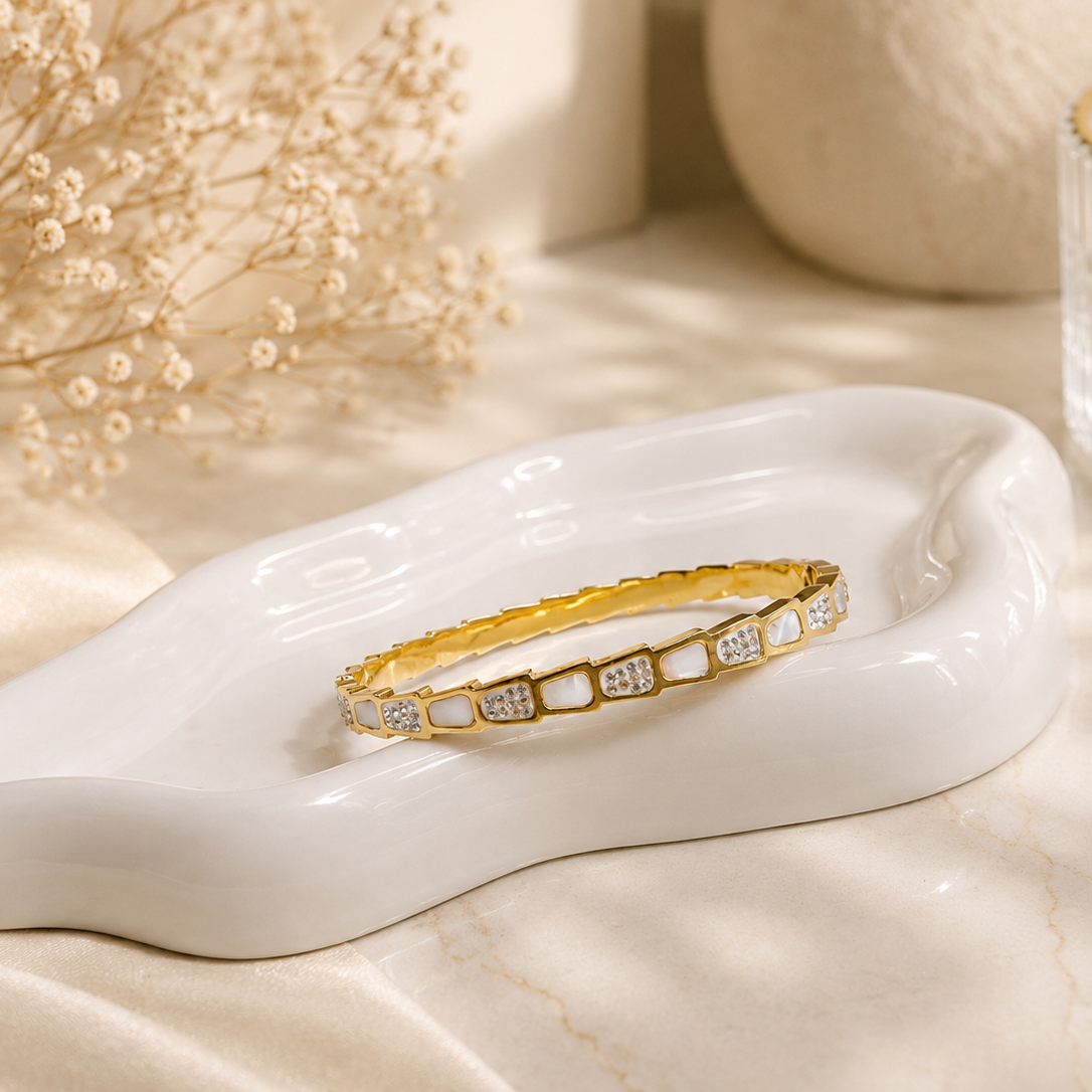 Opaline Luxe Bangle